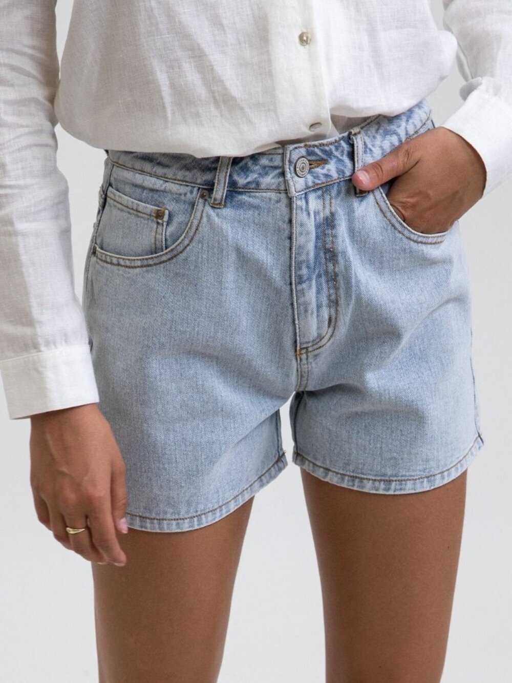 Rhythm Classic A-Line Denim Short - Light Wash - Size US 10